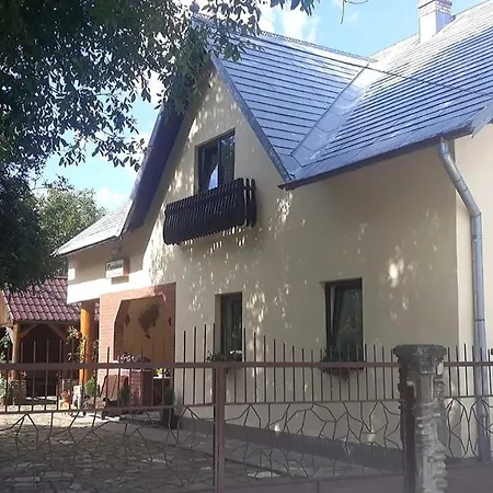 Pensiunea Casa Domnitei * Sucevita
